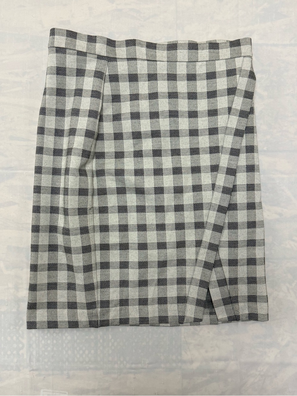 CAbi Black, Grey, and White Gingham Pencil Skirt Plaid